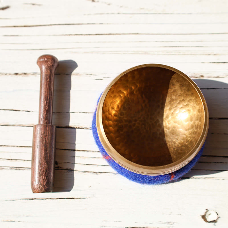 Bol chantant tibétain de méditation, fabriqué artisanalement pour la guérison et la pleine conscience. - image 2