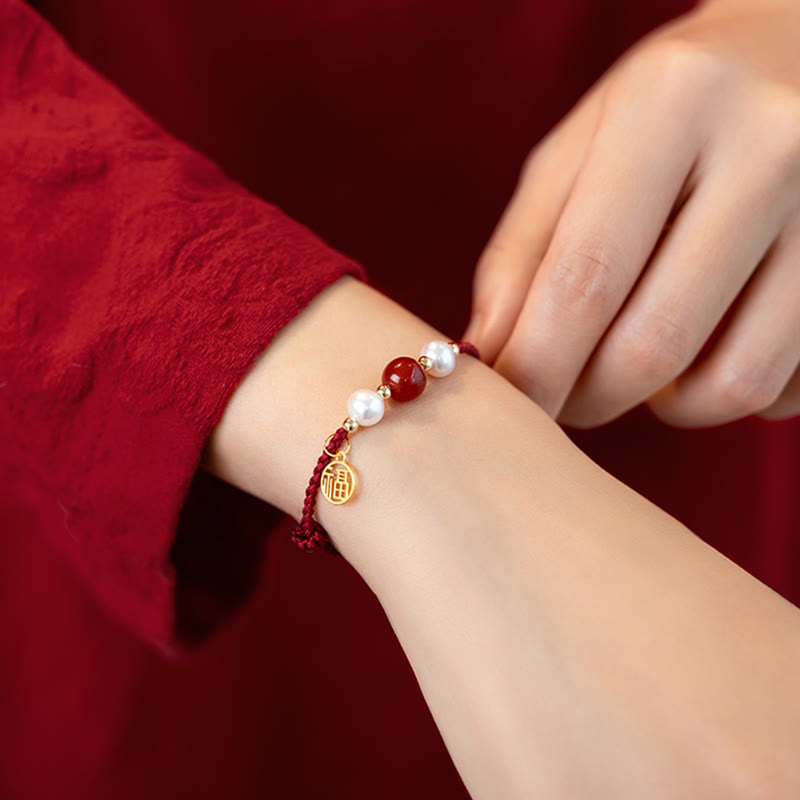 Bracelet tressé en fil rouge avec perles d'agate et personnage Fu en argent sterling 925 et Buddha Stones