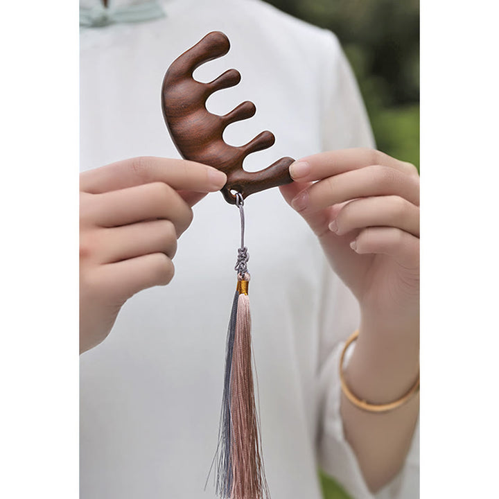 Peigne de massage simple et apaisant en bois de santal vert - image 11