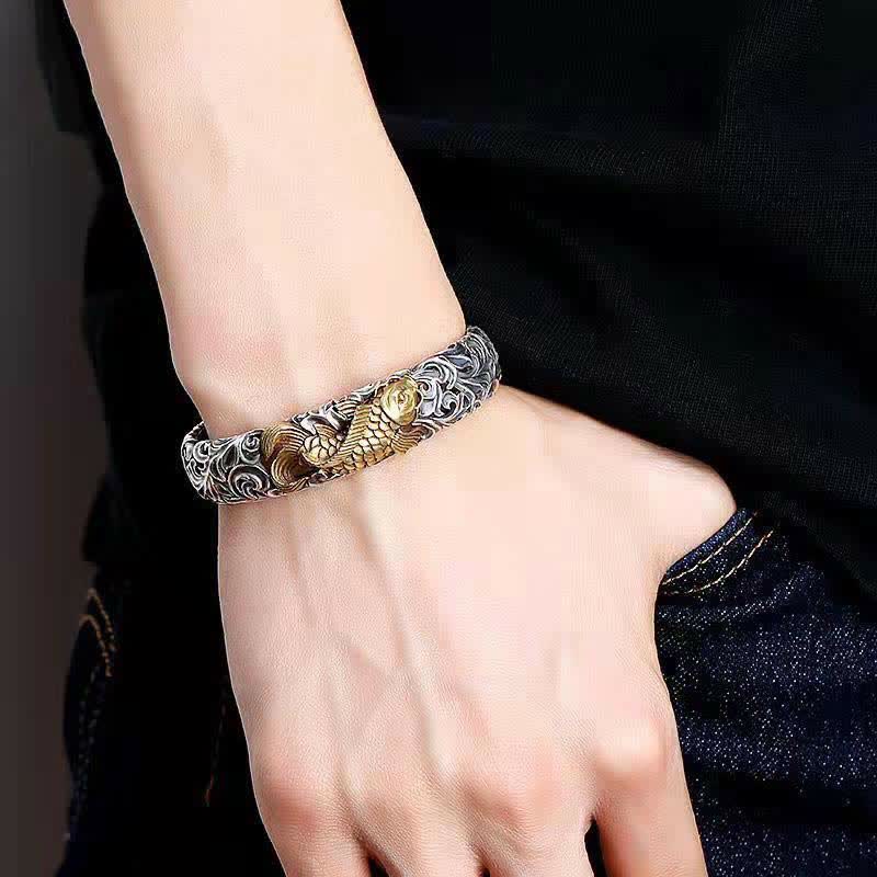 Bracelet de prospérité et de richesse avec motif de poisson Koi et d'herbe de Buddha Stones