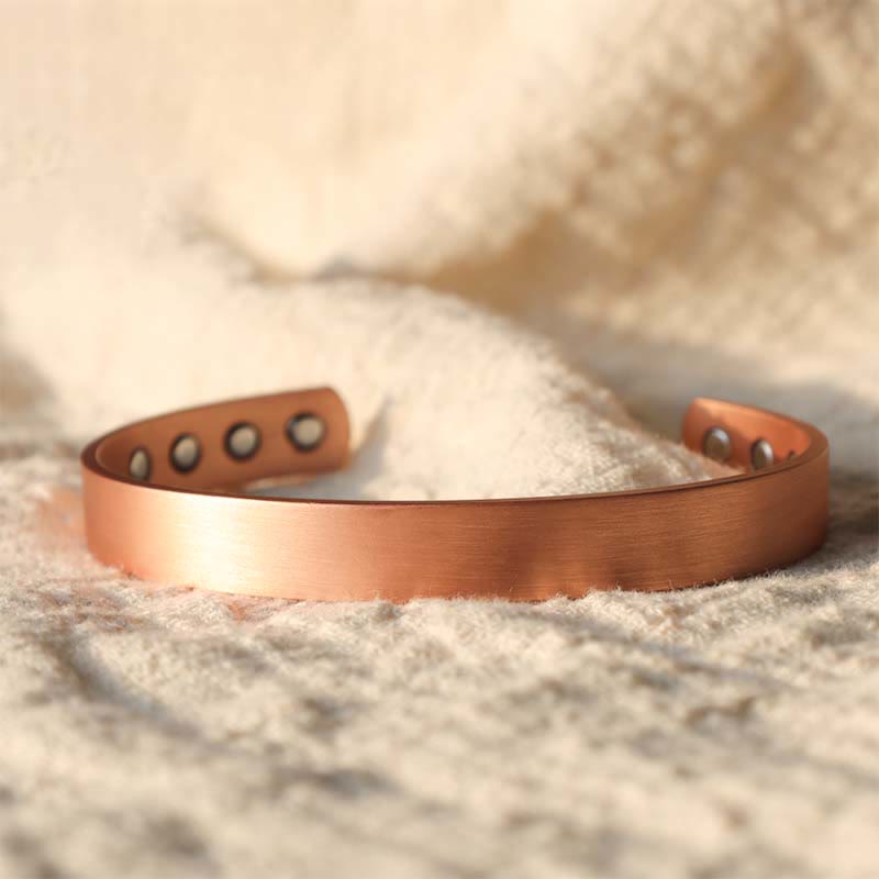 Bracelet manchette réglable magnétique en cuivre à motif vintage Buddha Stones