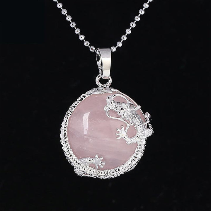 Collier pendentif en cristal de quartz naturel avec énergie de guérison et dragon chinois en Buddha Stones