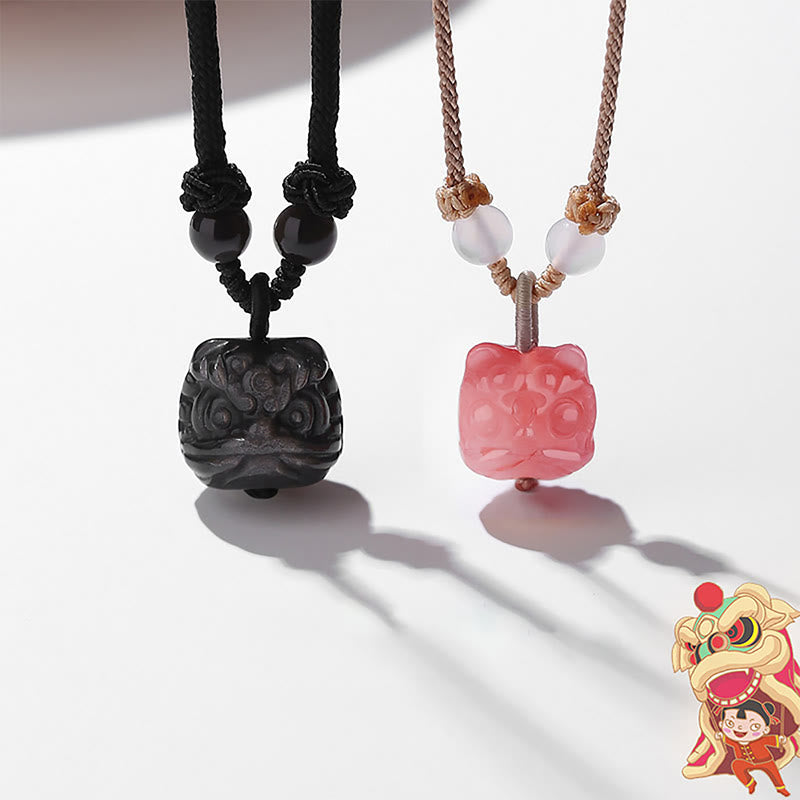 Buddha Stones Collier de protection Lion dansant en Obsidienne rouge Agate naturelle argentée Pendentif