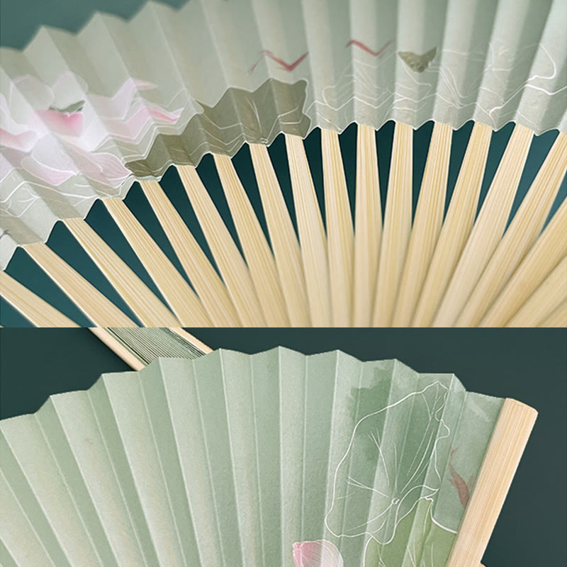 Éventail pliant en bambou et papier à main avec Buddha Stones, fleurs de lotus, feuilles, poisson koï