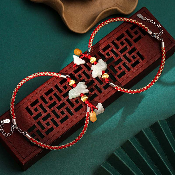 Bracelet de cheville en fil rouge avec Buddha Stones et signe du zodiaque chinois