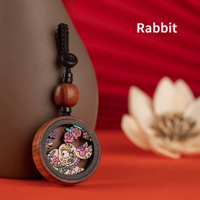 Porte-clés sculpté à la main en bois de rose avec Buddha Stones Année du Dragon Zodiaque chinois peint à la main