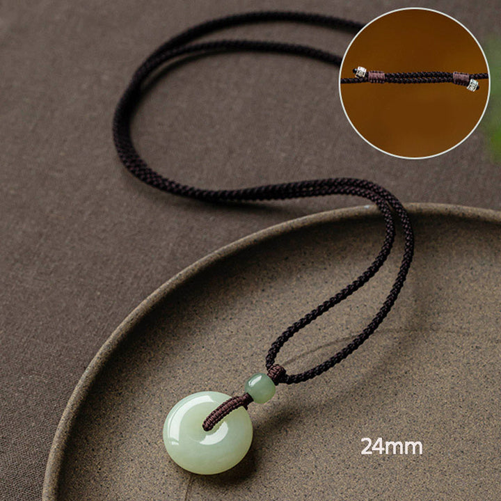 Collier pendentif en jade rond naturel Buddha Stones, boucle de paix, chance, prospérité