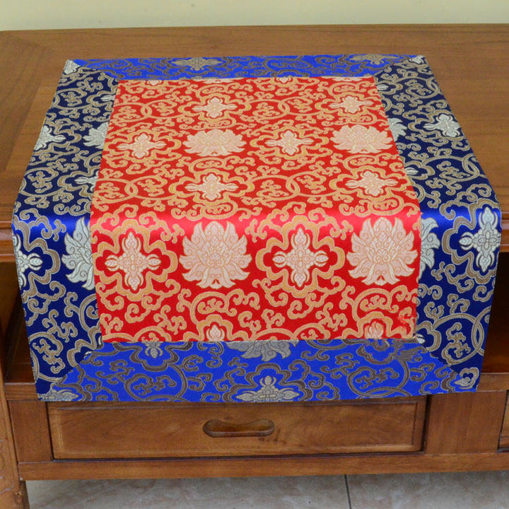 Chemin de table en brocart avec motif de fleur de dragon Vajra et symboles de bon augure