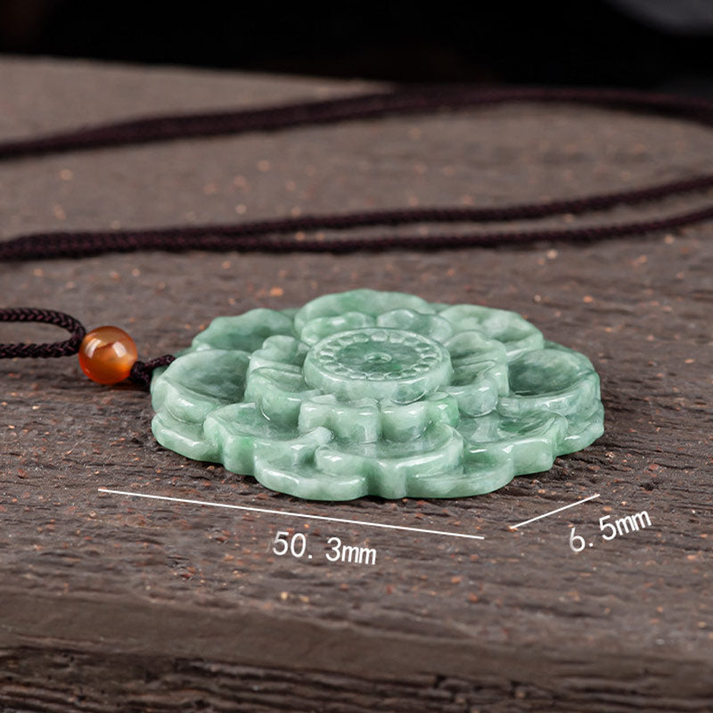 Collier pendentif en jade à motif de lotus Buddha Stones et porte-bonheur
