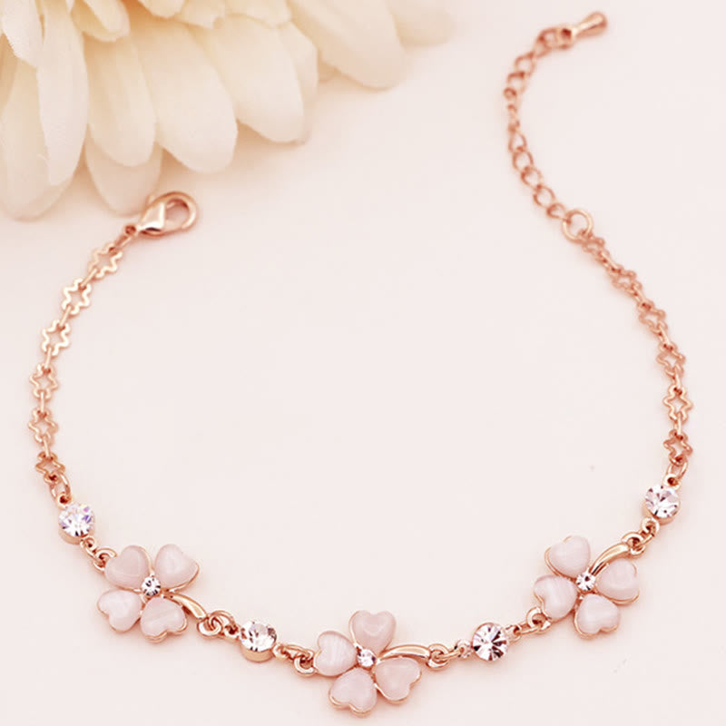 Bracelet chaîne d'amour en cristal rose avec trèfle à quatre feuilles et Buddha Stones