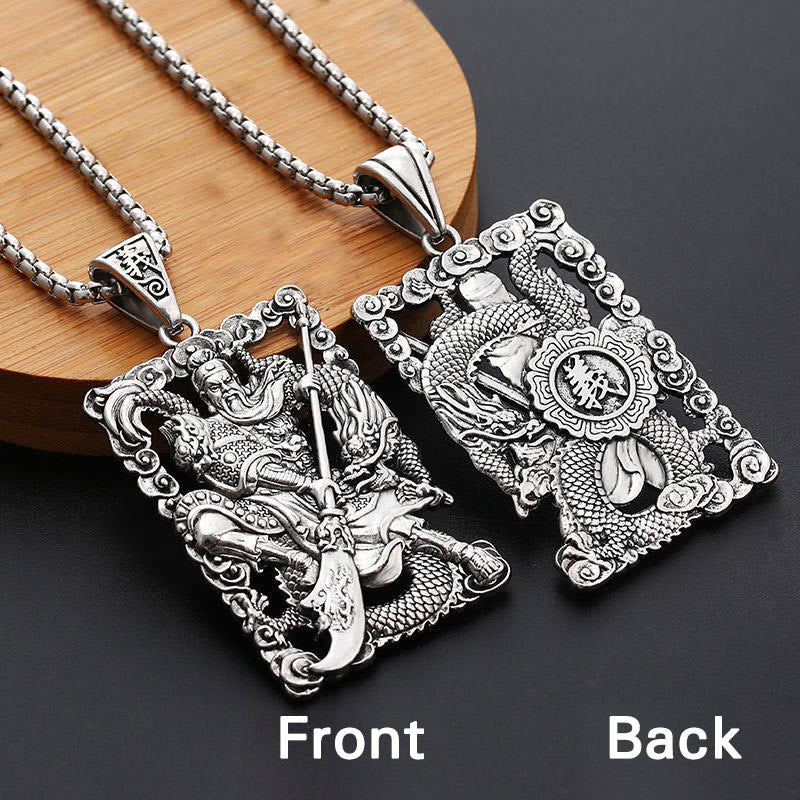 Collier pendentif de richesse avec nuages de bon augure et dragon Guan Gong en Buddha Stones