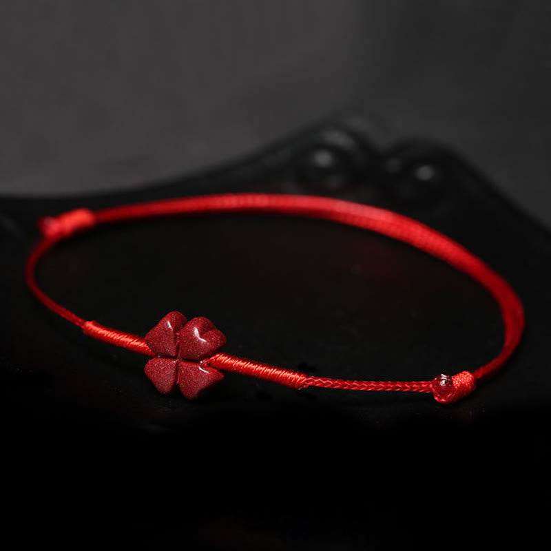 Bracelet tressé fait main en Buddha Stones avec fleur de prunier et trèfle à quatre feuilles PiXiu Lotus Koi Fish Cinabre Blessing