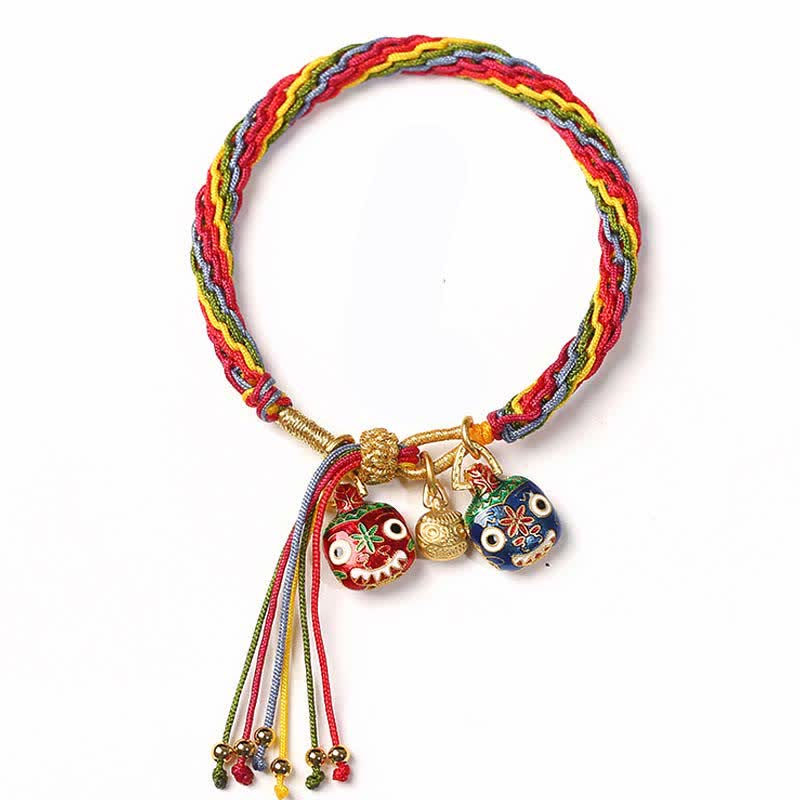 Bracelet tressé de protection avec cordon porte-bonheur et nœud de réincarnation