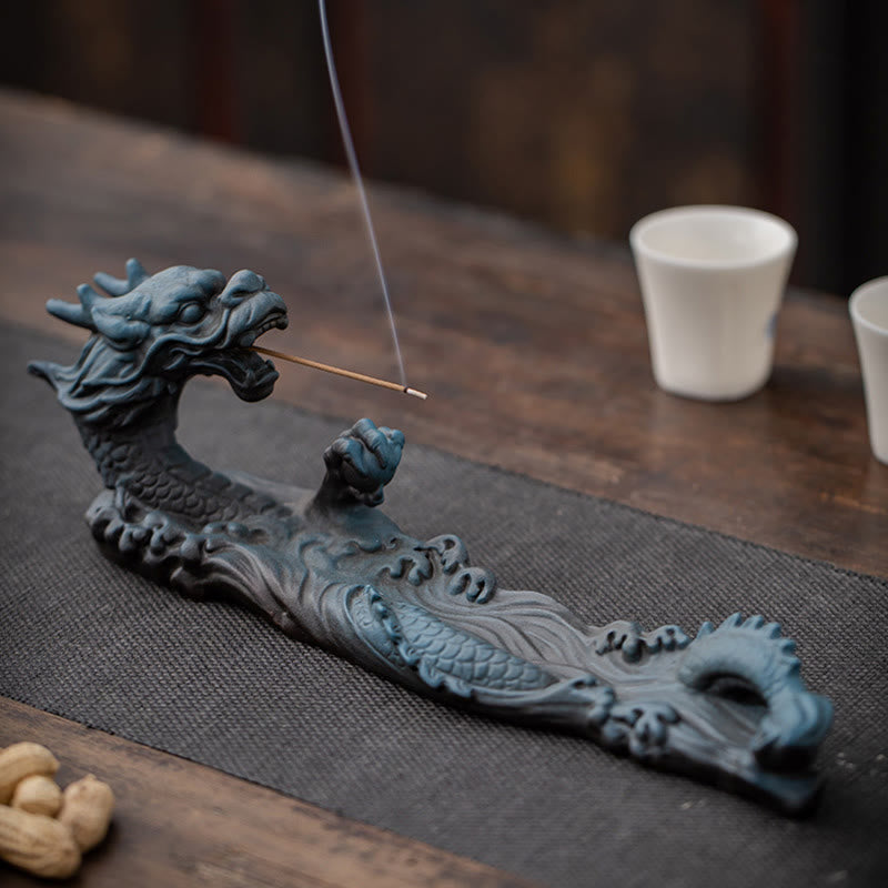 Brûleur d'encens en céramique avec Buddha Stones et protection du dragon
