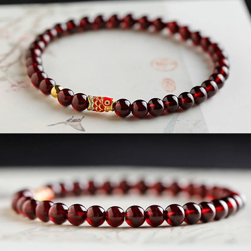 Bracelet de protection en grenat naturel avec poisson koï en or 999 de Buddha Stones - image 6