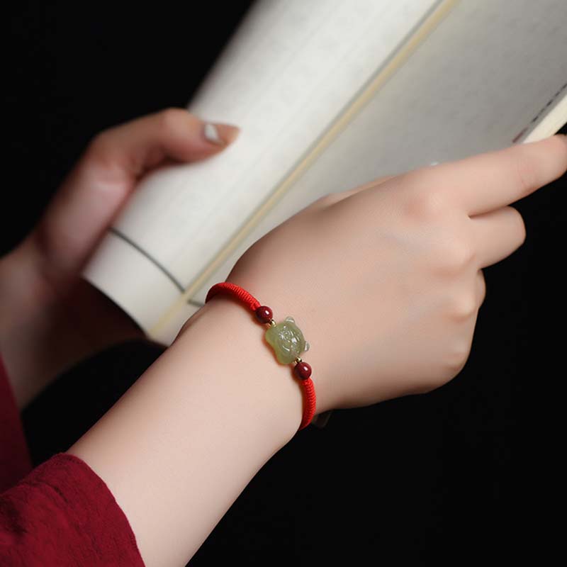 Bracelet porte-bonheur en jade et cinabre avec Buddha Stones