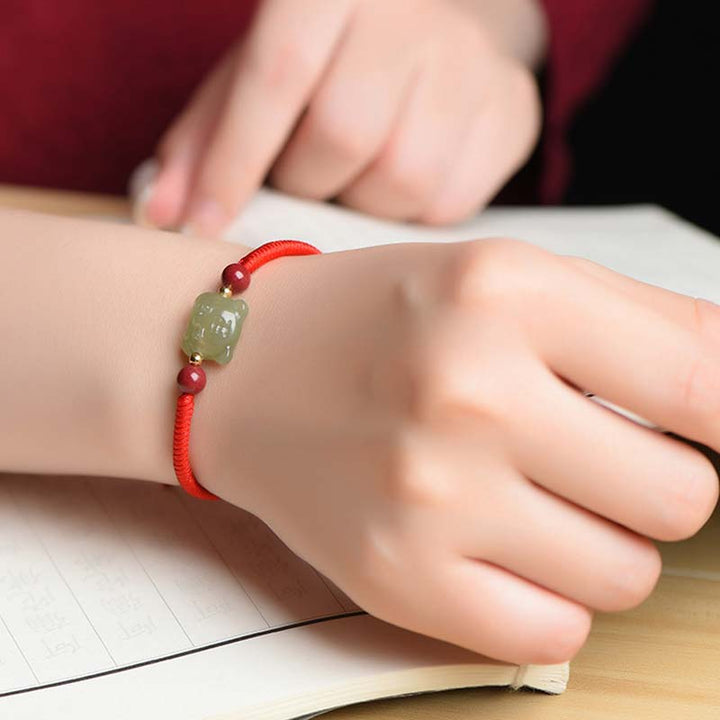 Bracelet porte-bonheur en jade et cinabre avec Buddha Stones