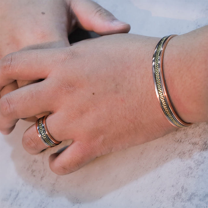 Bracelet manchette réglable en cuivre magnétique Buddha Stones
