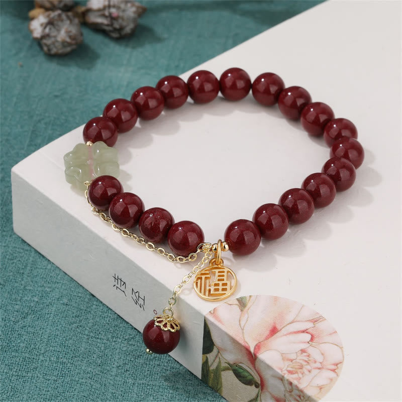 Bracelet de bénédiction porte-bonheur en jade Hetian avec trèfle à quatre feuilles et Buddha Stones