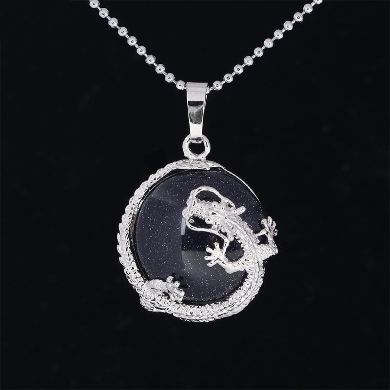 Collier pendentif en cristal de quartz naturel avec énergie de guérison et dragon chinois en Buddha Stones