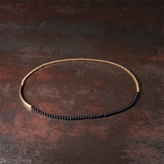 Bracelet tibétain triple tour en agate et cuivre