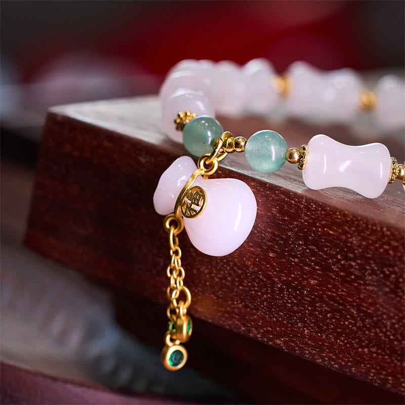 Bracelet en Buddha Stones en soie blanche naturelle dorée et bambou avec motif porte-bonheur et personnage Fu