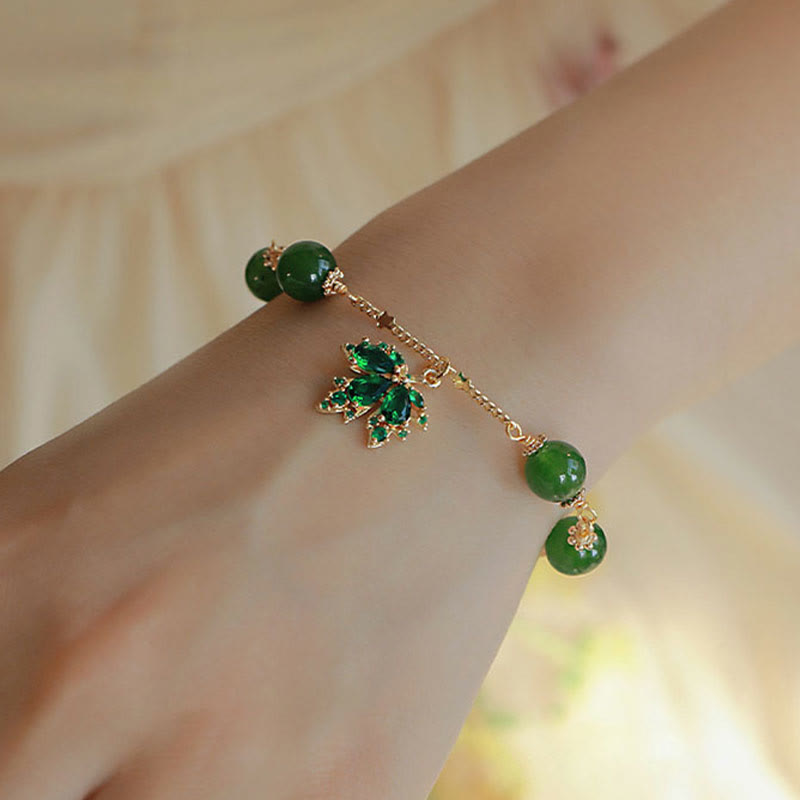 Bracelet en calcédoine verte plaqué or 14 carats avec feuille d'érable et courage de Buddha Stones