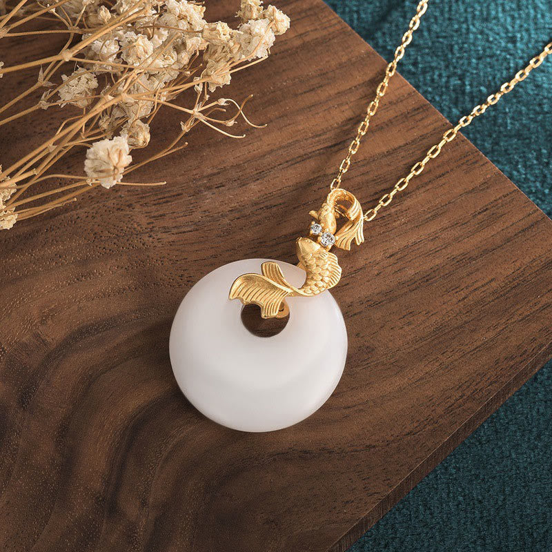 Collier pendentif en jade blanc Buddha Stones et poisson Koi pour la prospérité et la richesse - image 3