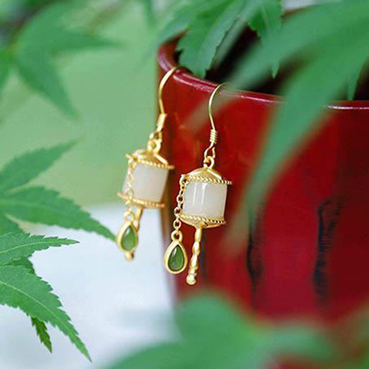 Boucles d'oreilles pendantes en argent sterling 925 et jade avec roue de prière et porte-bonheur Buddha Stones