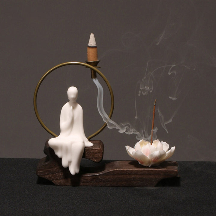 Brûleur d'encens en céramique avec Buddha Stones et lotus pour la guérison et la méditation