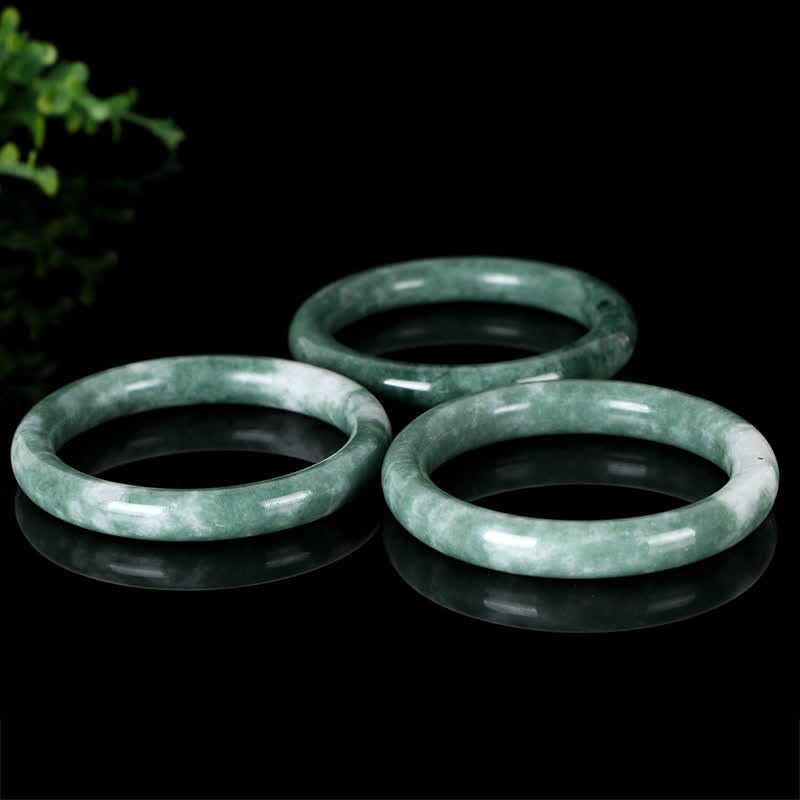 Bracelet jonc en jade naturel Buddha Stones pour la chance et l'abondance