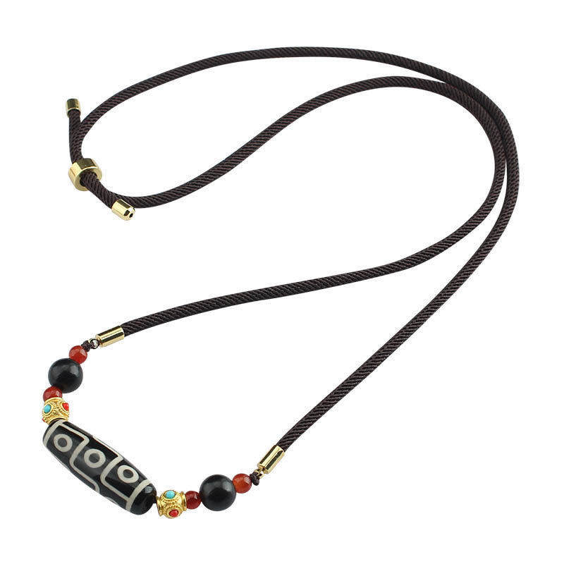 Collier pendentif en corde avec Buddha Stones