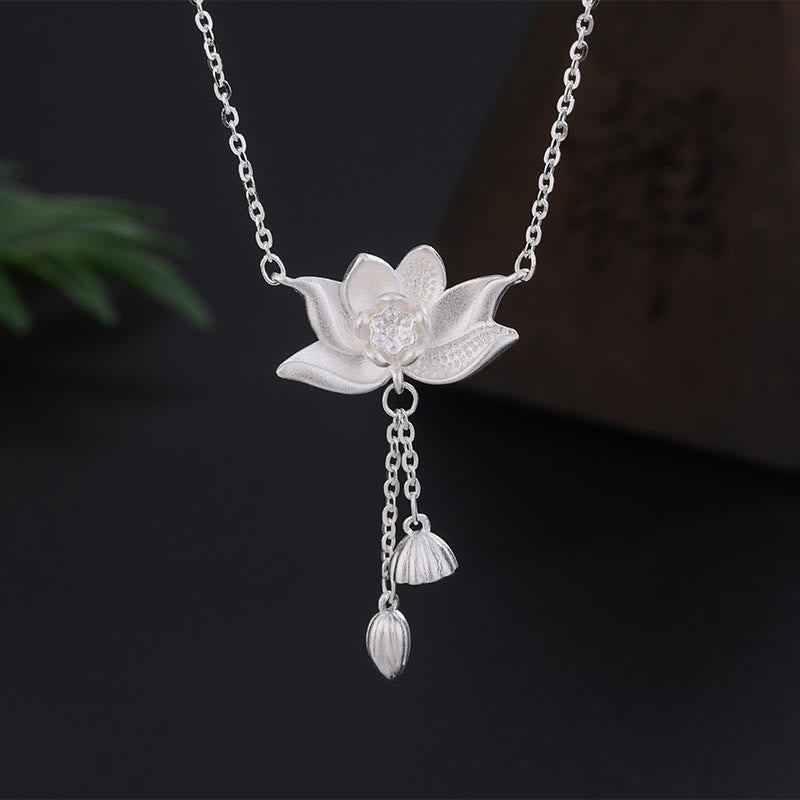 Collier pendentif en argent sterling 999 sculpté en forme de gousse de fleur de lotus avec Buddha Stones - Argent sterling 999 - image 0