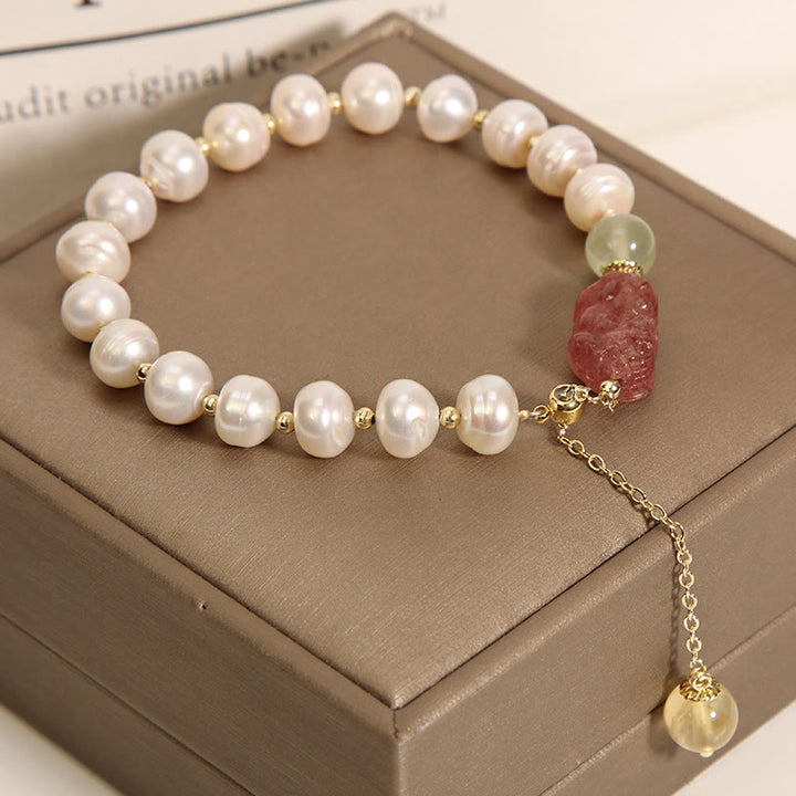 Bracelet à breloques PiXiu Optimism en perles naturelles et quartz fraise de Buddha Stones - image 2