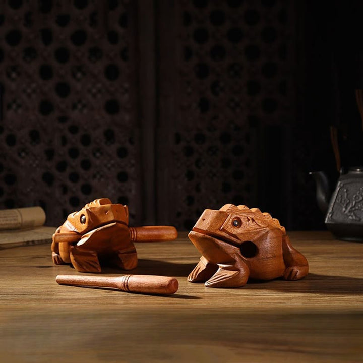 Buddha Stones Fabriqué à la main FengShui Richesse Chance Grenouille Mini Grenouille Coassante en Bois Guiro Décoration