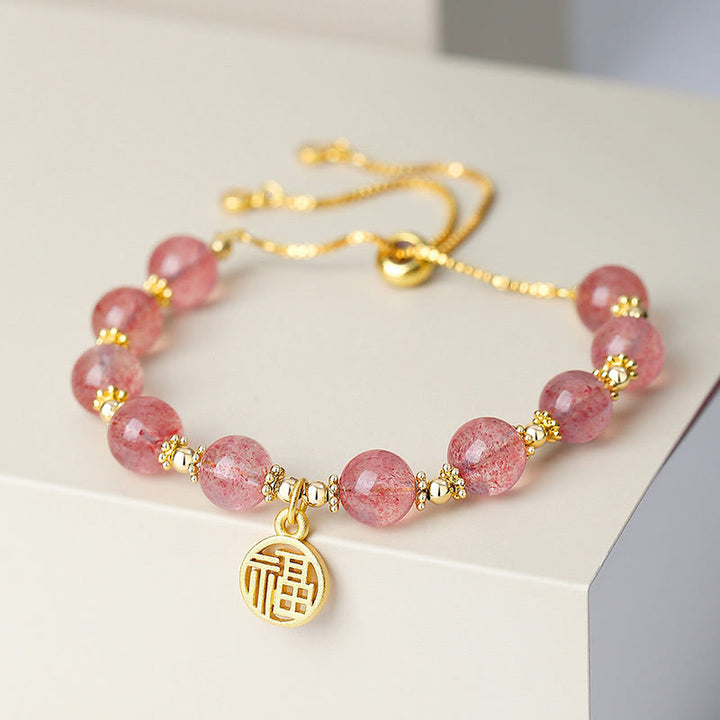 Bracelet à breloques positives en quartz fraise naturel plaqué or 14 carats de Buddha Stones