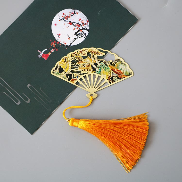 Buddha Stones Traditionnel Papillon Fleur de Lotus Grue Dragon Phénix Renard Poisson Koi Nouveau Départ Métal Laiton Éventail Creux Signets