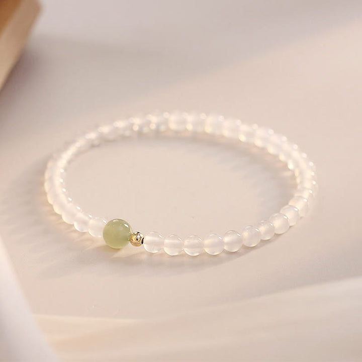 Bracelet de protection porte-bonheur en agate blanche naturelle et jade de Buddha Stones