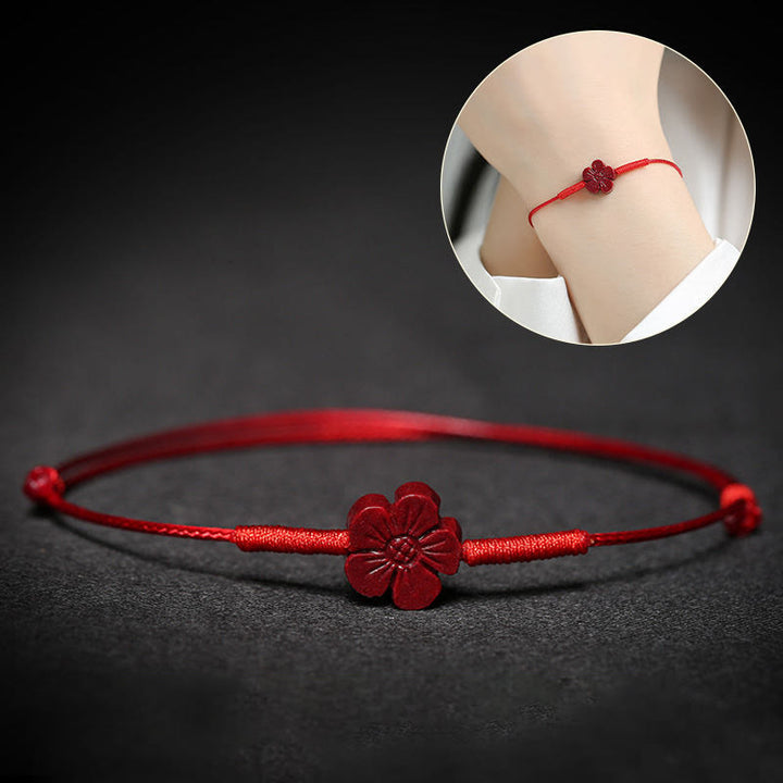 Bracelet tressé fait main en Buddha Stones avec fleur de prunier et trèfle à quatre feuilles PiXiu Lotus Koi Fish Cinabre Blessing