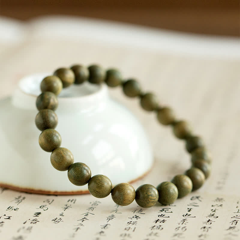 Bracelet Tibétain apaisant en bois de santal vert