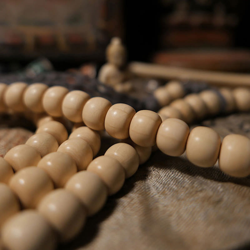 Mala en bois d'Abelia Biflora avec 108 Buddha Stones pour éloigner les mauvais esprits