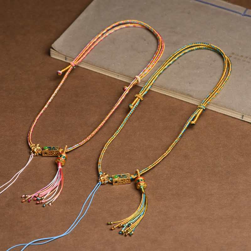 Collier pendentif en cuivre avec Buddha Stones colorées