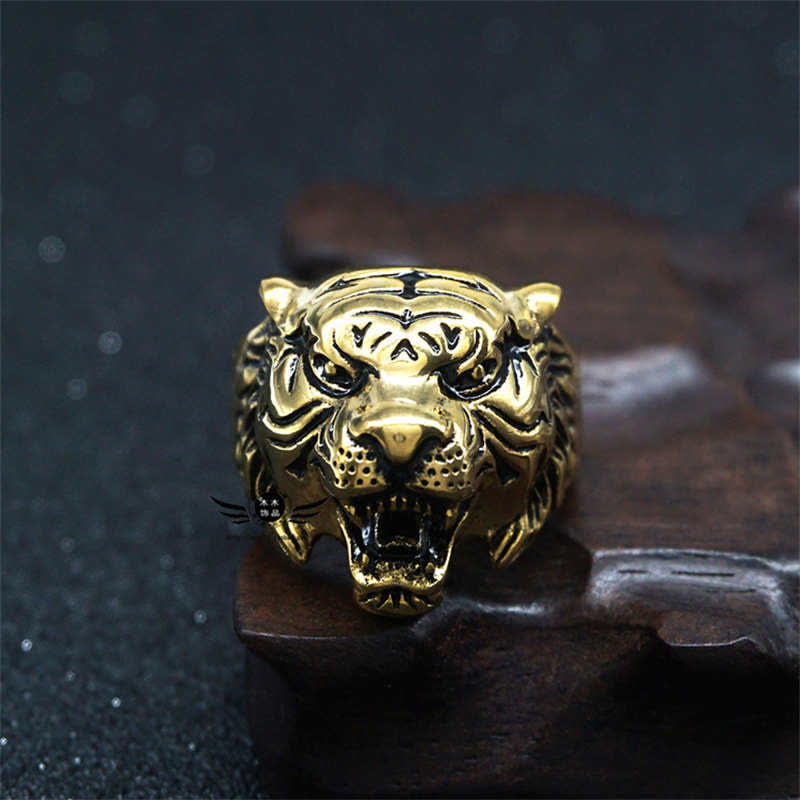 Bague de motard punk rock calme et équilibrée en acier titane avec tête de tigre pour homme