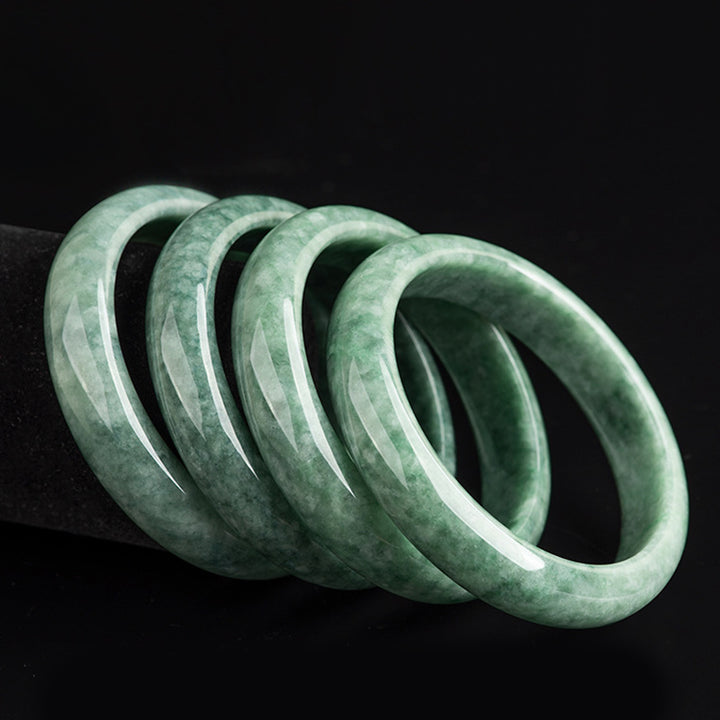 Bracelet jonc en jade naturel Buddha Stones pour la chance et la richesse