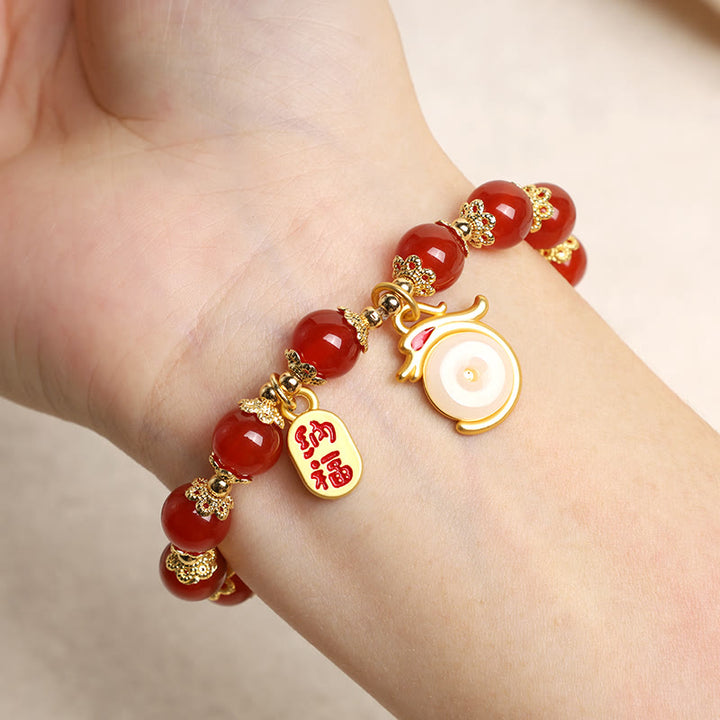Bracelet porte-bonheur avec boucle de paix et personnage Fu en agate rouge et aventurine verte de l'année du Buddha Stones