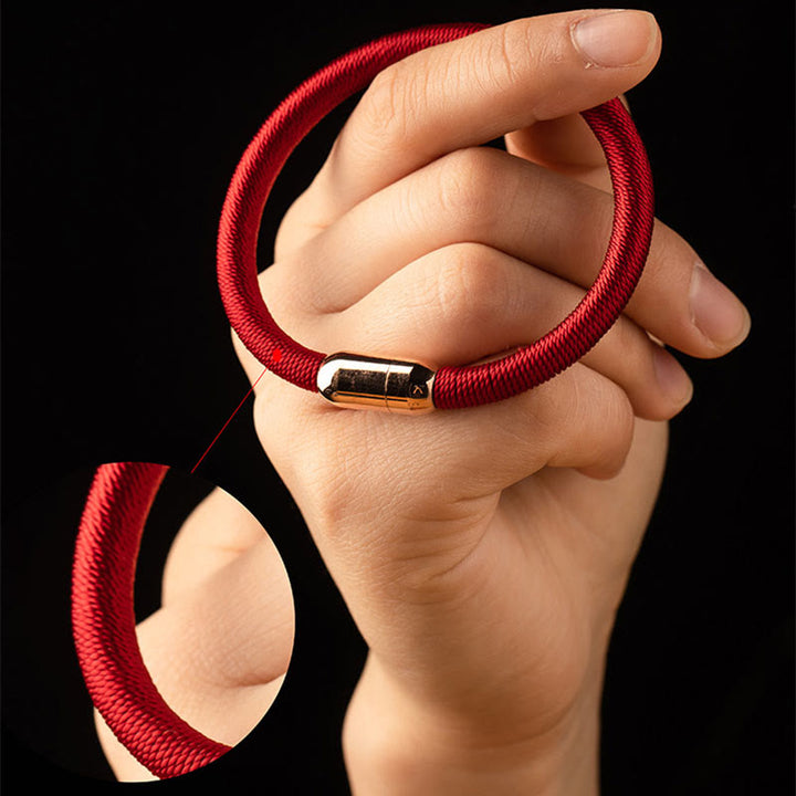 Bracelet tressé à boucle magnétique en Buddha Stones tibétaines fait à la main avec protection des nœuds King Kong
