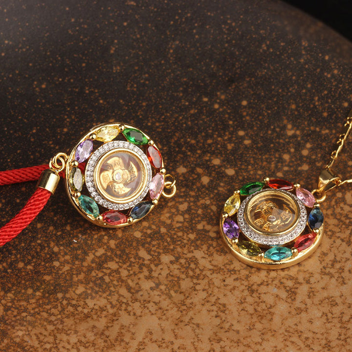 Collier pendentif en Buddha Stones colorées en cuivre et zircon pour la richesse et la chance