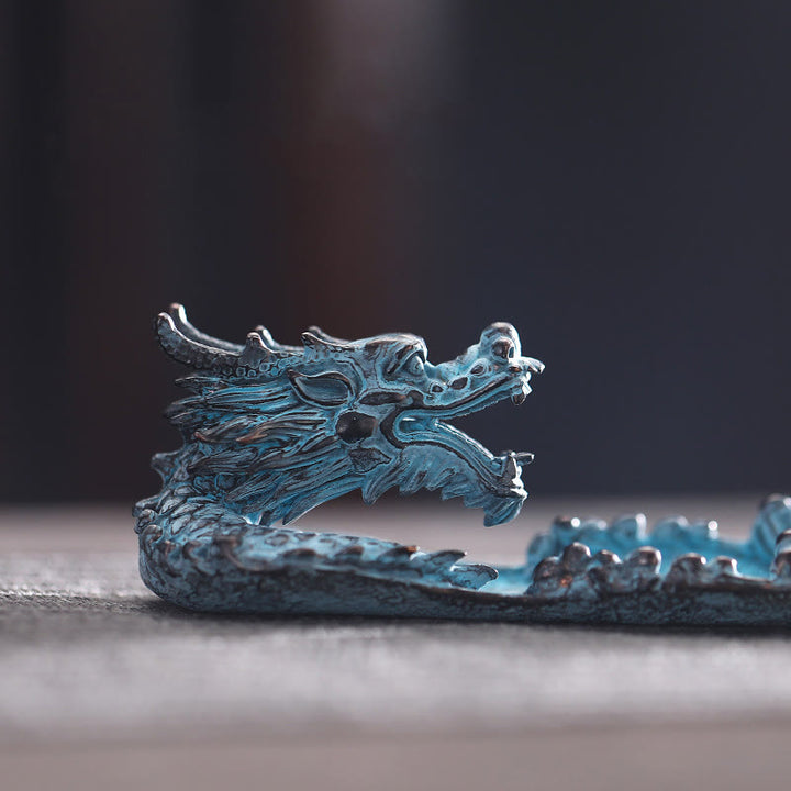Brûleur d'encens en alliage de force de dragon de bon augure avec Buddha Stones