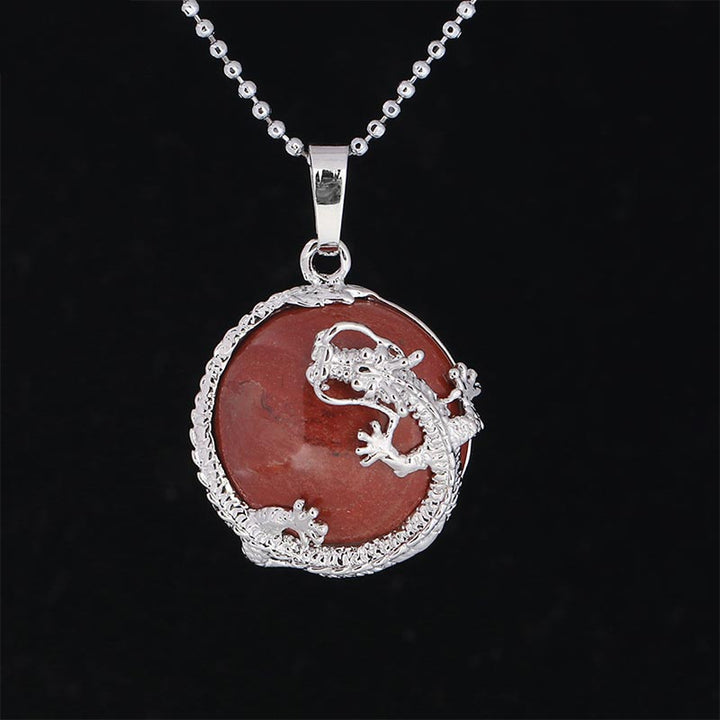 Collier pendentif en cristal de quartz naturel avec énergie de guérison et dragon chinois en Buddha Stones