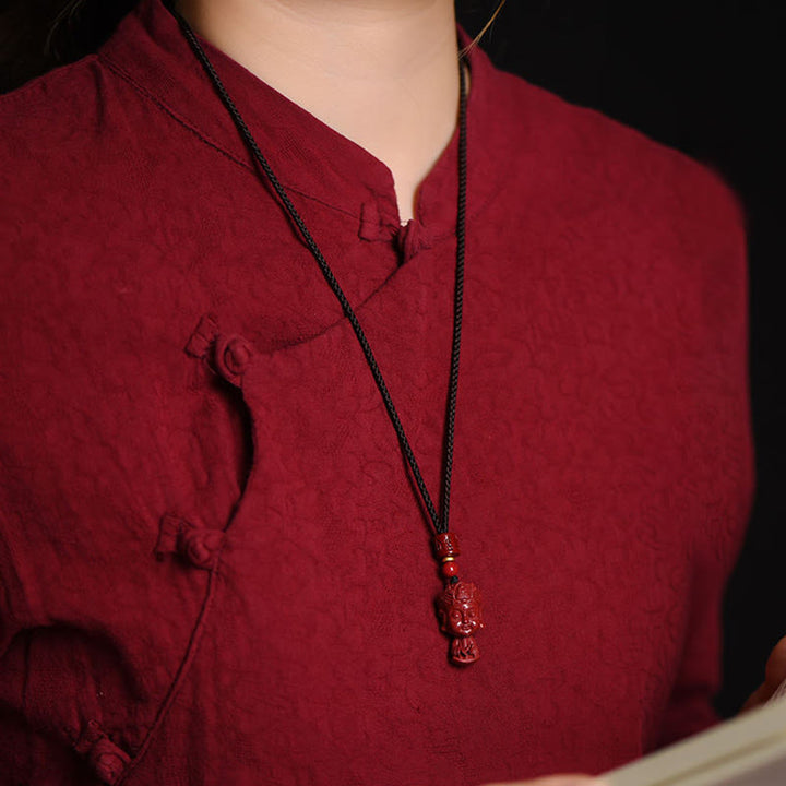 Buddha Stones Zodiaque chinois Bouddha natal Amulette en cinabre naturel Collier pendentif éloignant les mauvais esprits